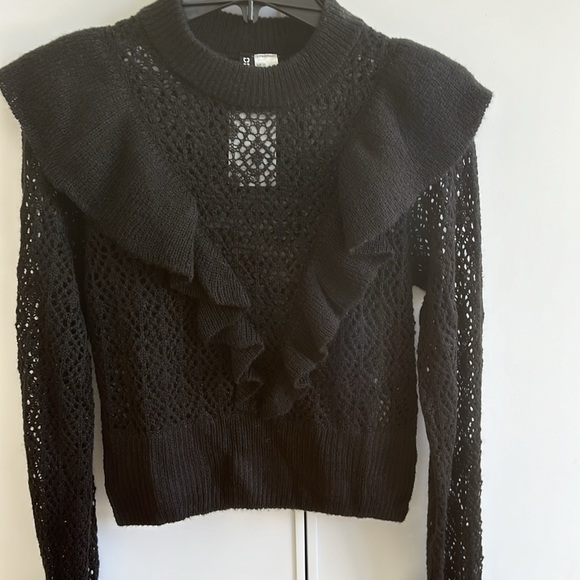NWT H&M Black Ruffled Knit Sweater XS - Picture 7 of 11